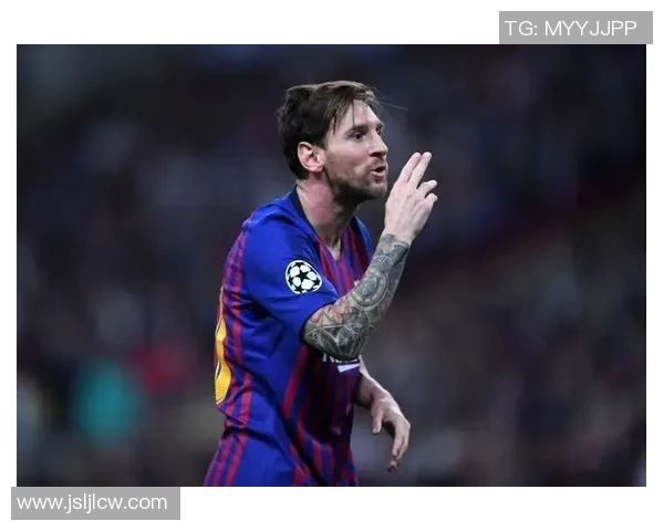 回顾经典足球传奇人物的辉煌岁月与永恒记忆