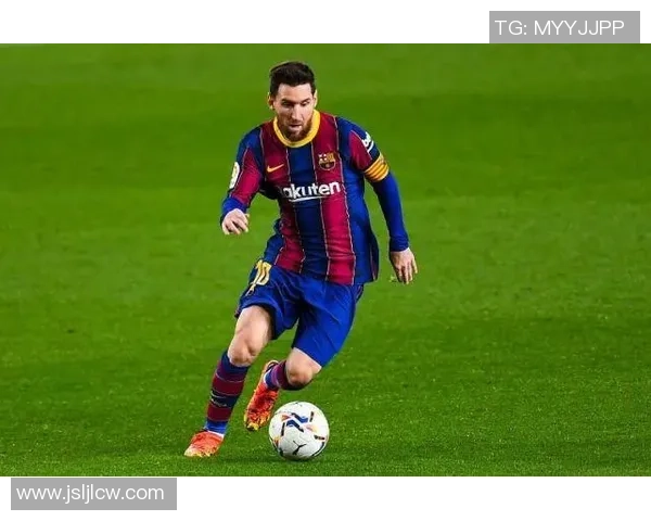 如何根据技术特点、心理素质与团队需求选择足球球星