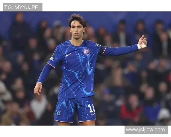 德国早期足球巨星风采与绿茵传奇在欧洲足坛历史长河中的影响