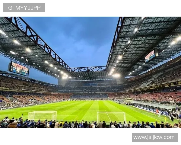 粗腿足球巨星背后的力量与坚持探秘球场传奇的崛起与挑战 粗腿足球巨星背后的力量与坚持探秘球场传奇的崛起与挑战