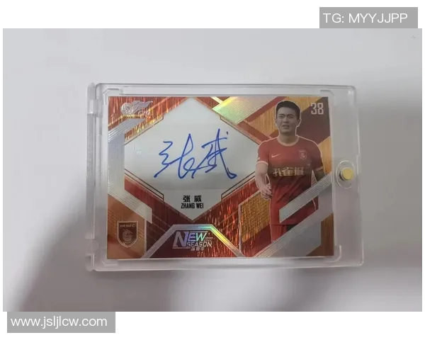 足球明星卡片壁纸精美合集，感受运动魅力与卡片收藏的完美融合